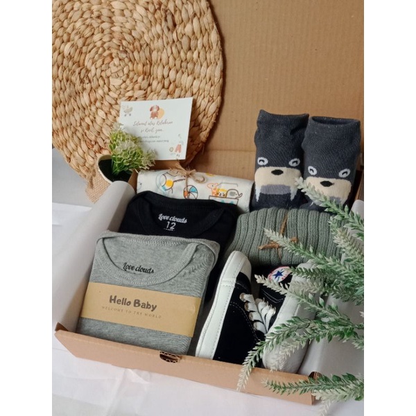 Baby Hampers 3/ Kado Lahiran/ Kado Bayi-H3-Abu Hitam