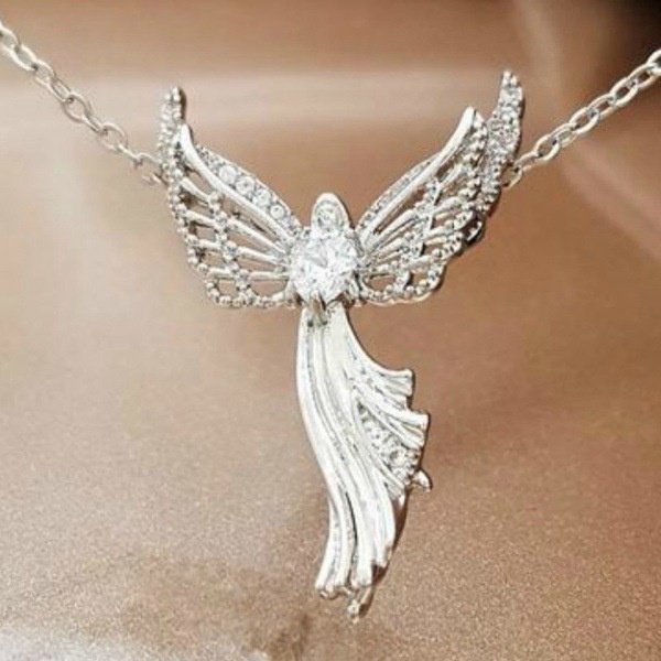 Kalung Liontin Sayap Malaikat Virgin Mary Bahan Stainless Steel Aksen Berlian Zirkon Untuk Aksesoris