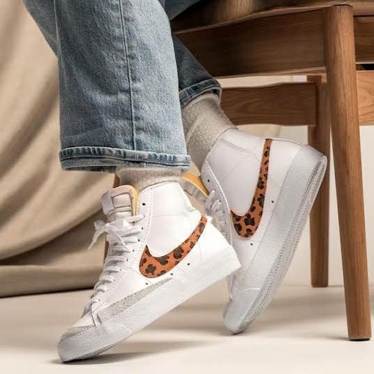 nike mid 77 leopard
