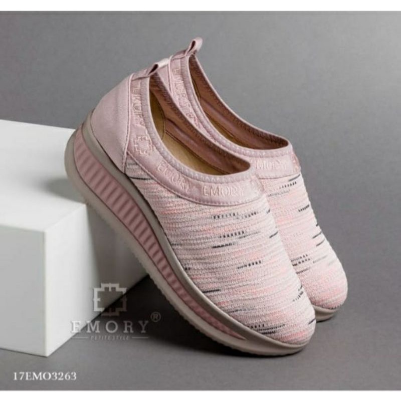 Sepatu EMORY Wanita Terbaru Aubrena 17EMO3263