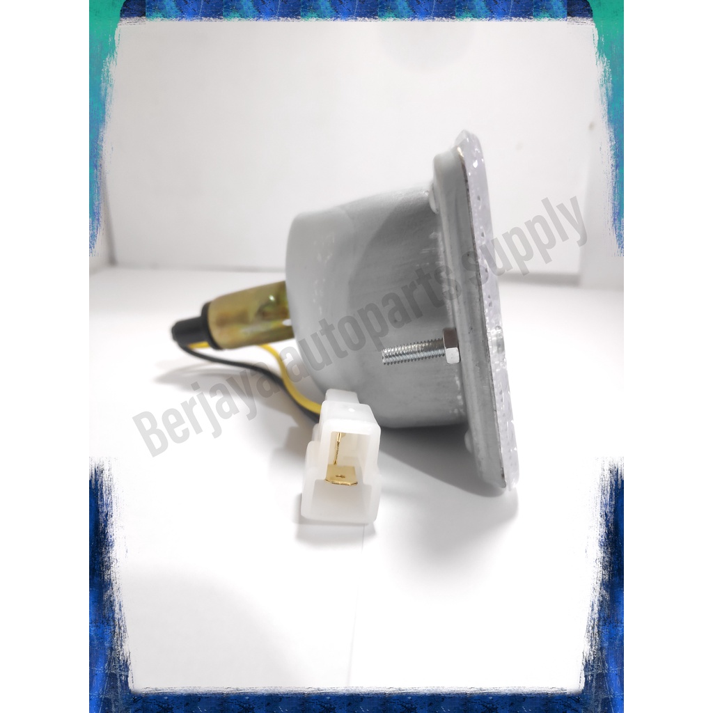 Lampu mundur lampu atret + bohlam Daihatsu grand max pick up box