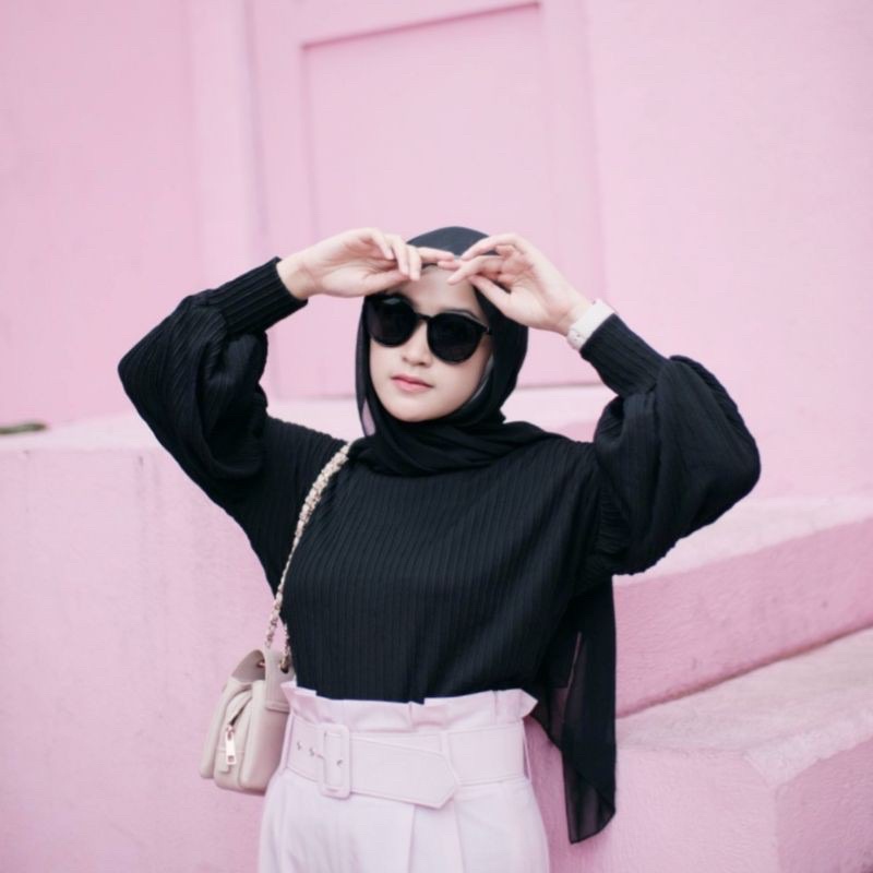 RB Baju puff lengan panjang hitam atau putih/fashion wanita/Baju Lebaran/muslim/ balon lengan /