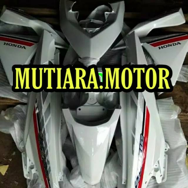 Cover body vario 125 led tahun 2016 2017