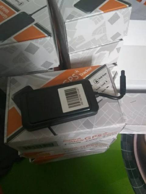 PAKET GPS TRACKER ET-200 plus tracksolid 1 tahunracker