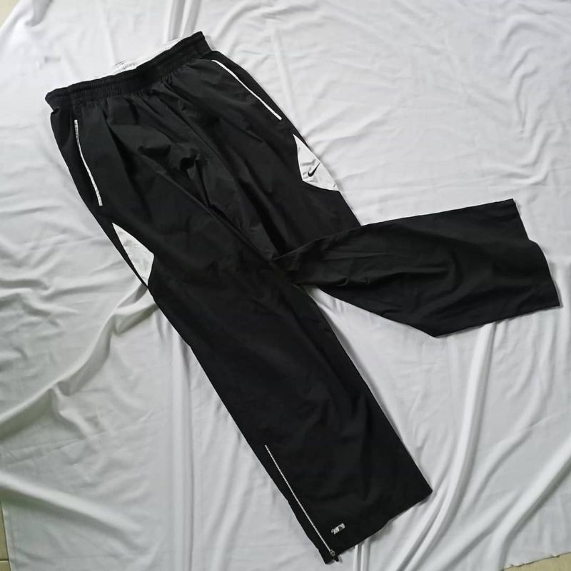 CELANA PANJANG NIKE SECOND PRELOVED MURAH BEKAS