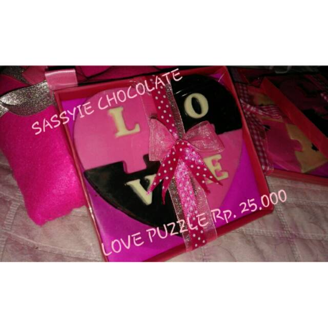 

COKELAT VALENTINE LOVE PUZZLE HARGA Rp. 25.000