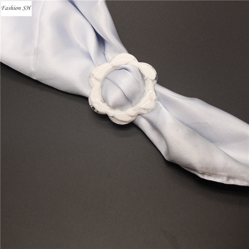 Stylish and generous multifunctional decorative silk scarf buckle