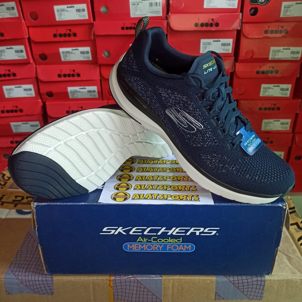 Skechers Ultra Groove Royal Dragon 232030-NVY - Navy Sepatu Running Pria Original