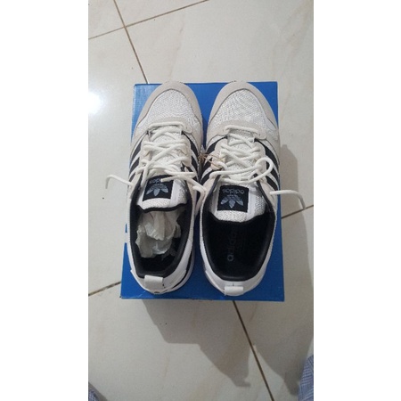 New Adidas ZX 700 HD