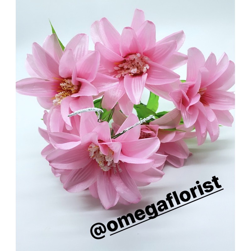 Dahlia Satin Artificial Bunga Artificial/Bunga Plastik/Bunga Dekorasi/Dekorasi Pernikahan/Pernikahan-Pink