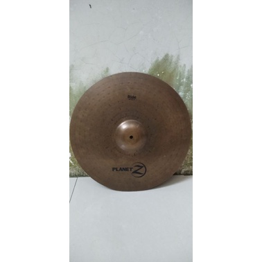ride cymbal zildjian planet Z.. good condition