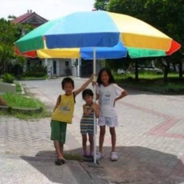PAYUNG PANTAI 200CM/ PAYUNG CAFE /PAYUNG TENDA PELANGI 200CM TERLARISS...,,,,,