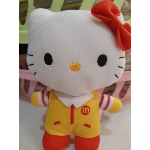Boneka Hello Kitty mcdonald import