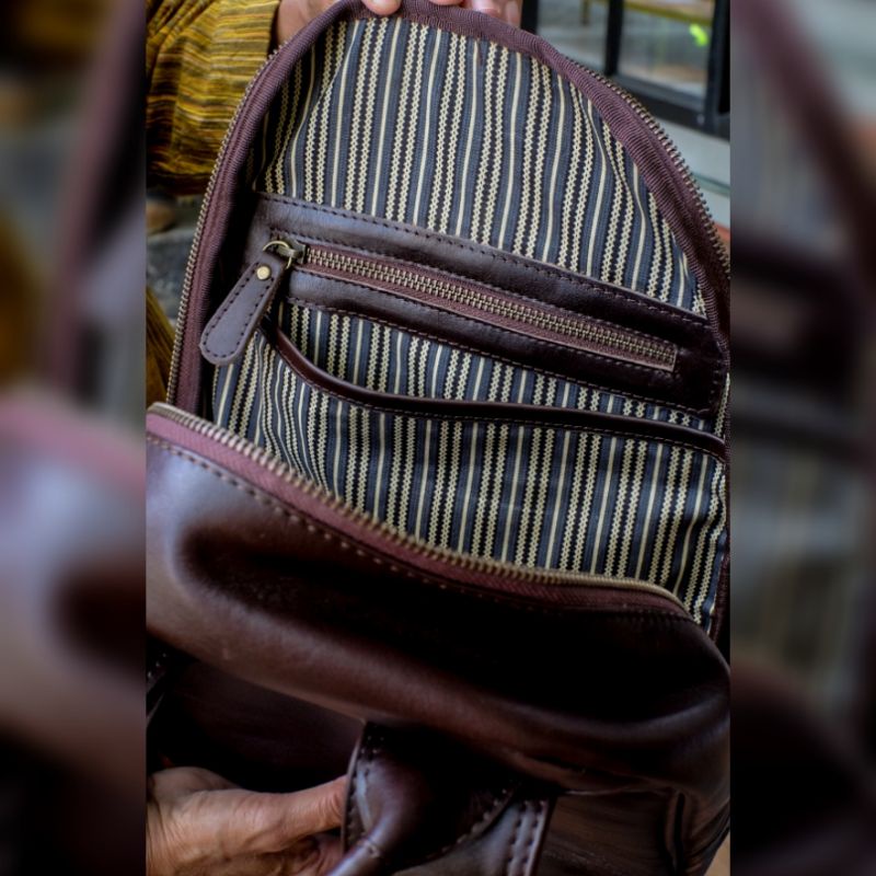 Ransel Unisex Tas Punggung Kulit Sapi Asli Backpack Naura Wadah Laptop Bahan Pull Up Leather Terbaru Tali Adjustable Kekinian Original