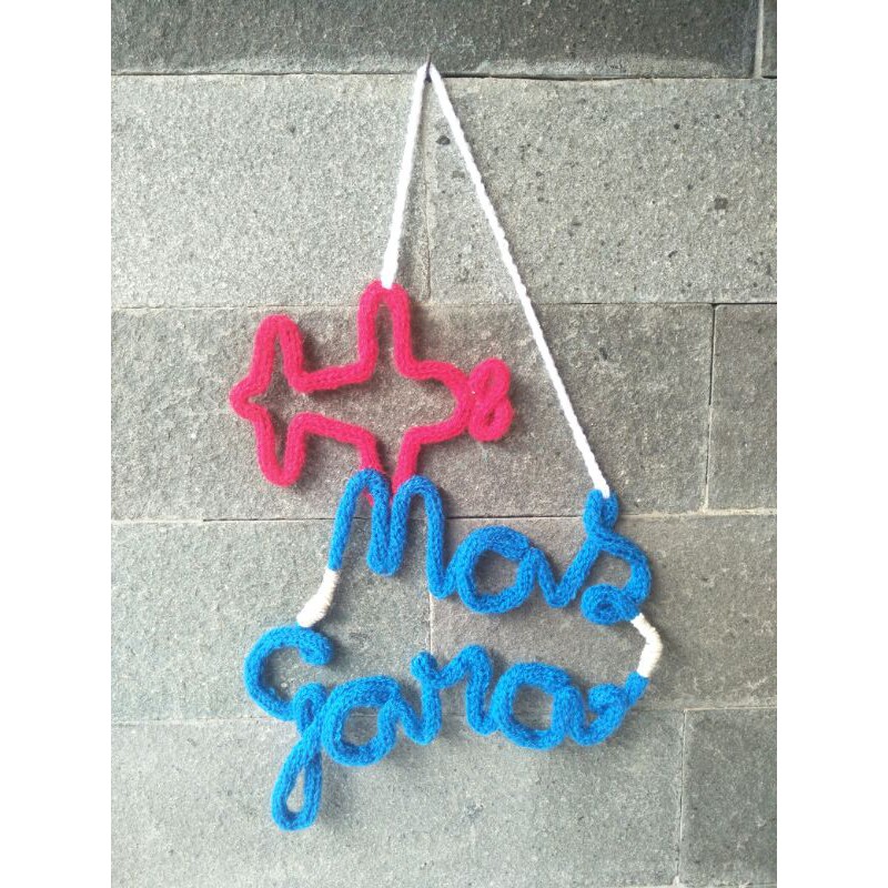 

Simple name w/ airplane