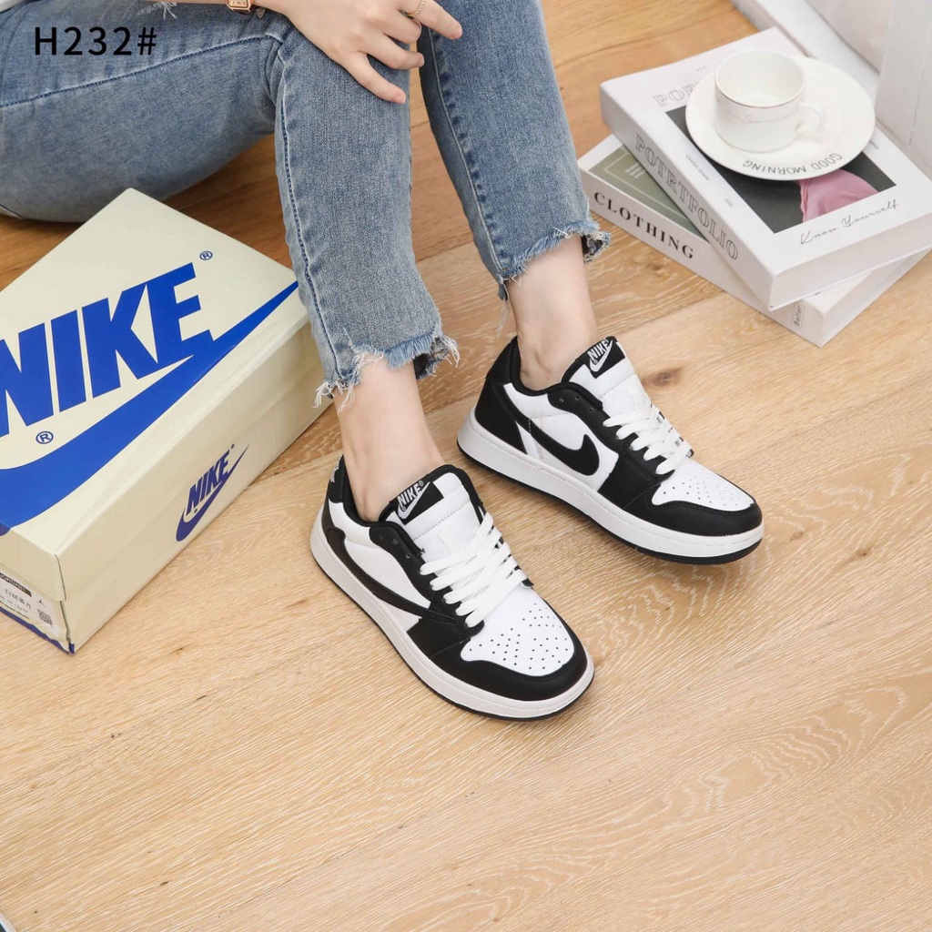 NK X AJ 1 Low With Logo Woman Sneakers H232