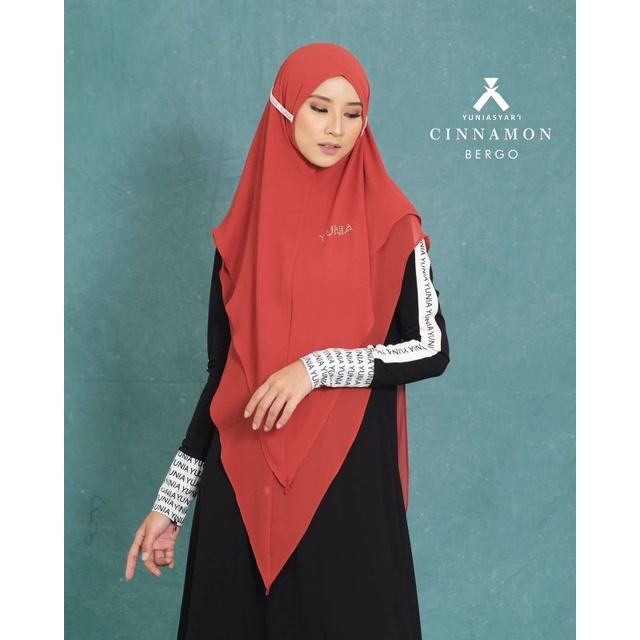 Bergo by Yunia Syari