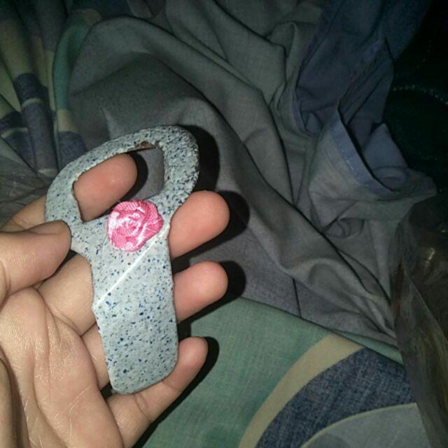 Souvenir Pembuka Botol