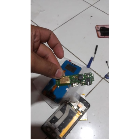 pcb konektor casan Vivo y81