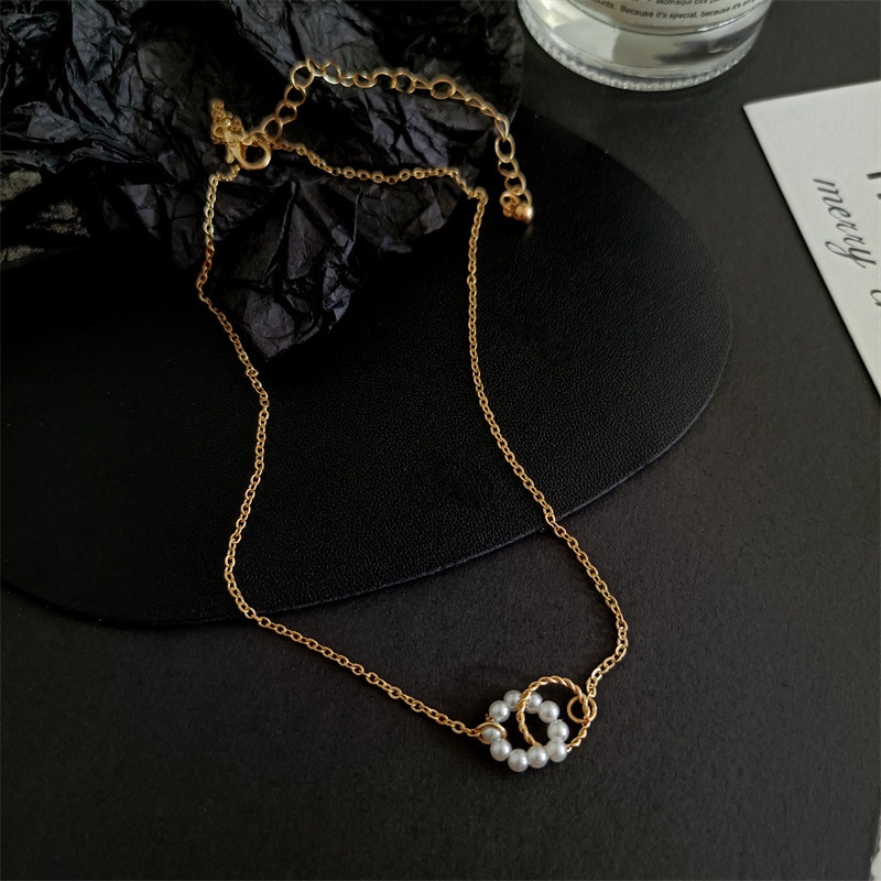 Choker Light Luxury Niche Retro Pearl Necklace Female Ins Simple Trend Clavicle Chain Fashion Hundred Matching Accessories Jewelry Gift