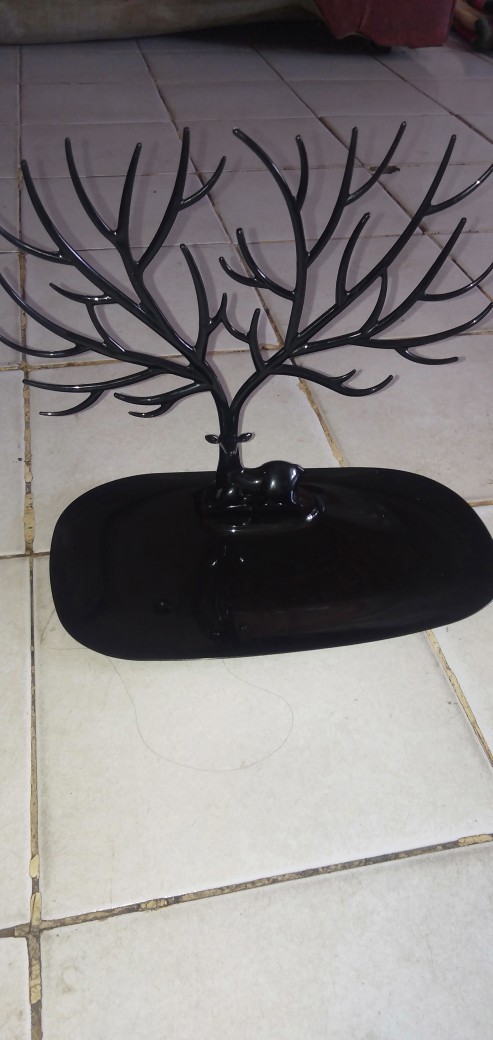 Wadah Bentuk Rusa Tempat Aksesoris Anting Kalung  Display Pohon Simple Cantik