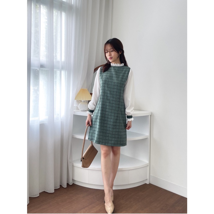 D-0189 Dress Tweed Korea Frill Neck