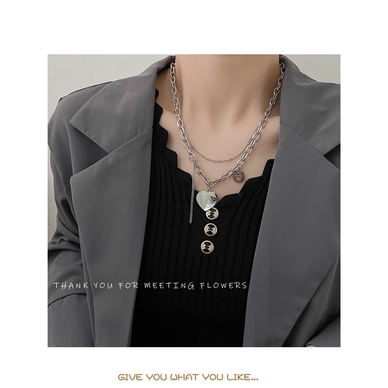 Love double-layered necklace female ins niche design sweet cool heart-shaped pendant personality titanium clavicle chain