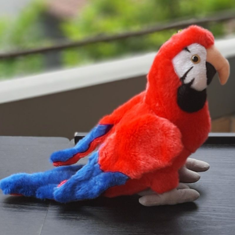 Boneka burung makau merah - scarlett macaw