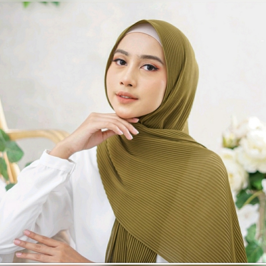 MURAH! 10 Model Kerudung Pasmina full plisket Hijab pashmina viral