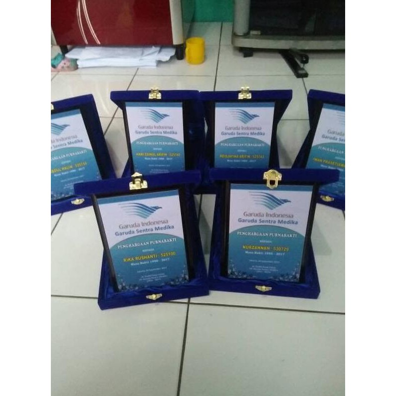 Toko Kerajinan Tangan Plakat Kayu Cetak Cepat Harga Murah Toko Kerajinan Tangan Plakat Kayu Cetak Cepat Harga Murah