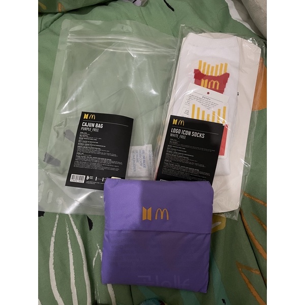 MCD X BTS CAJUN BAG PURPLE & LOGO STRIP SOCKS WHITE OFFICIAL