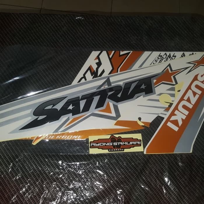 Striping Satria FU 2015 Putih Full