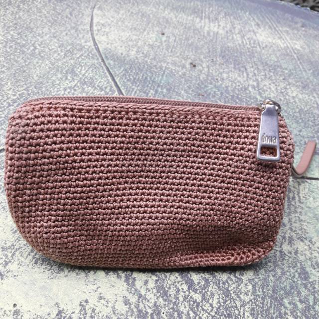 Dompet rajut 3 ruang DOWA