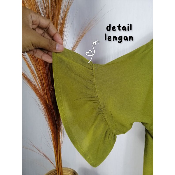 Atasan Wanita Lengan Rempel Rayon Polos (Ruffle Sleeve Top)