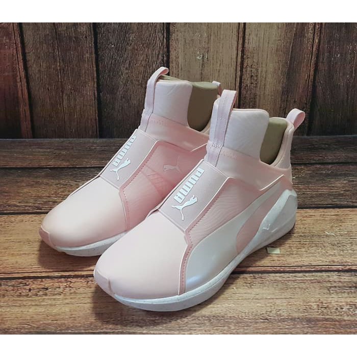 Sepatu Zumba Puma Fierce Swan Pink