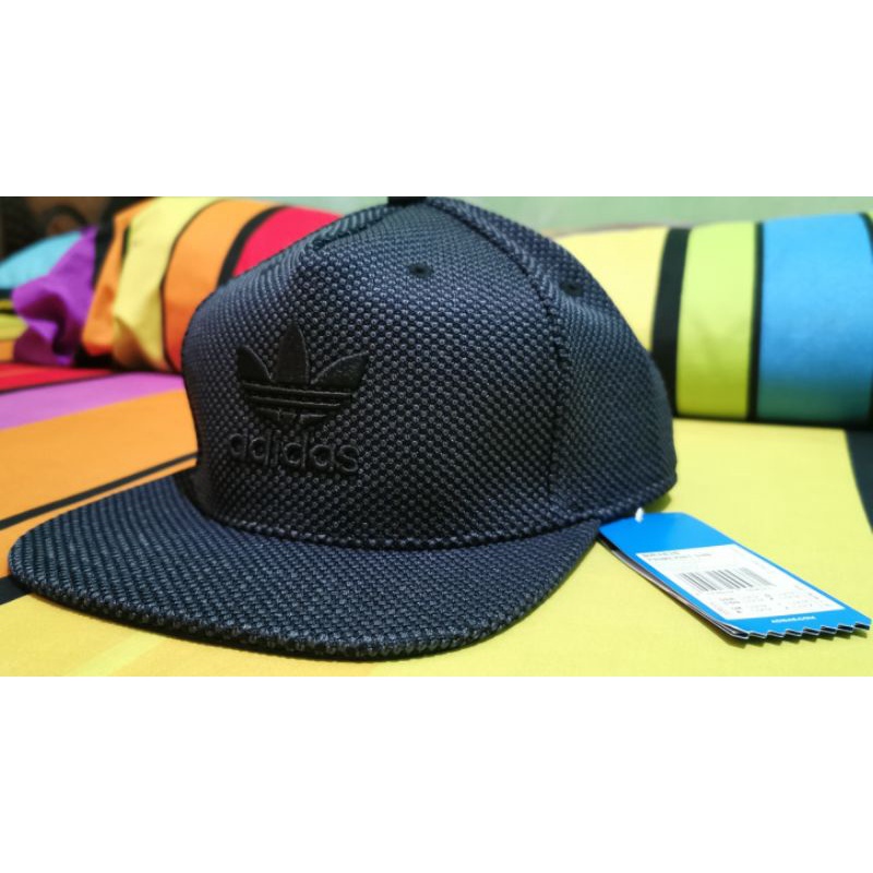 Topi ADIDAS original