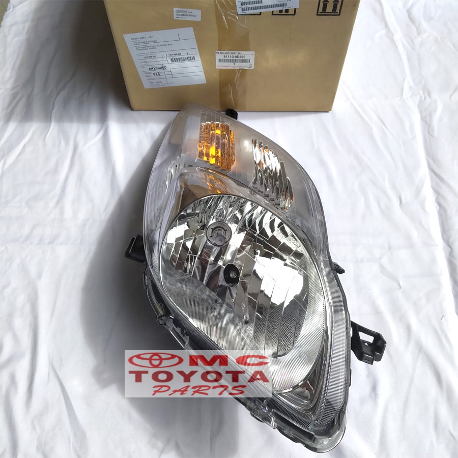 Lampu Depan / Head Lamp Kanan Yaris 81110-0D390