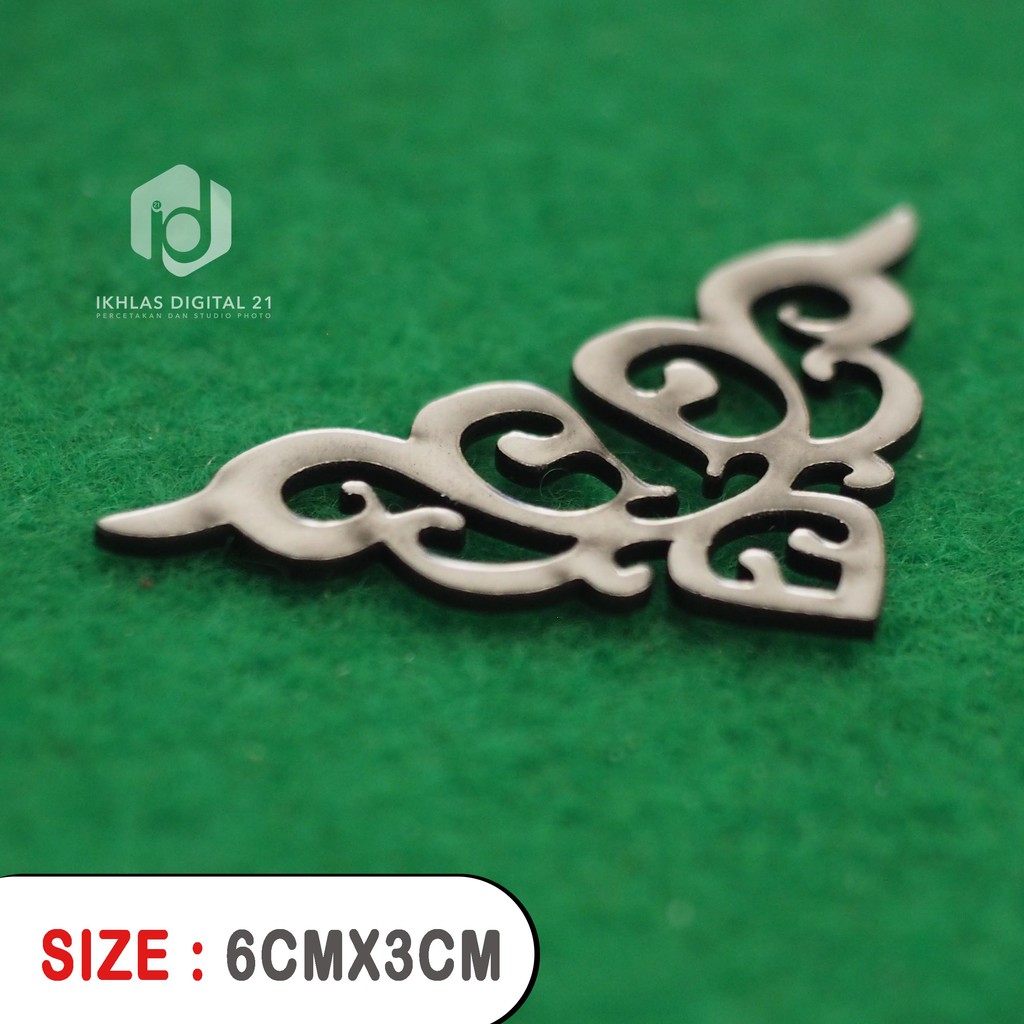 Hiasan Sudut 6x3 cm Akrilik Silver (Tebal 1,5mm) aksesoris perlengkapan bahan mahar pernikahan