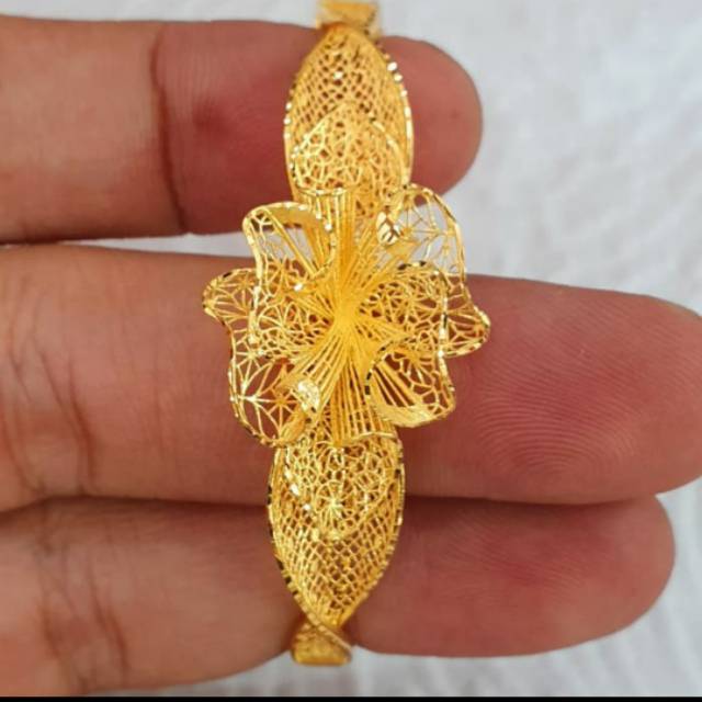 Gelang kendarian variasi 2 emas 700 70 % 70%