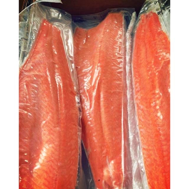 

@20Kg SALMON FILLET UTUH