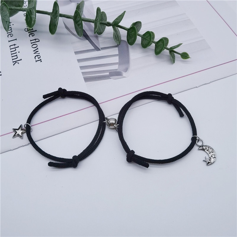 AZ085 2 Pcs Gelang Couple Magnet Pasangan Liontin Kreatif Pesona Gelang Couple Magnetic