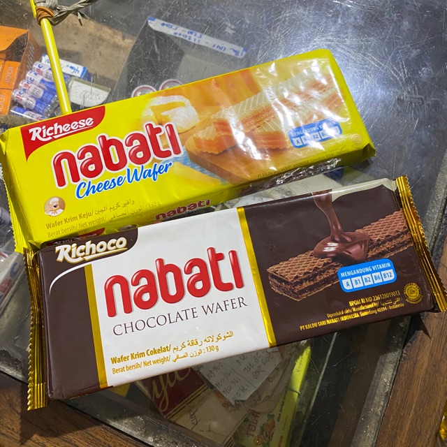 NABATI WAFER 5000