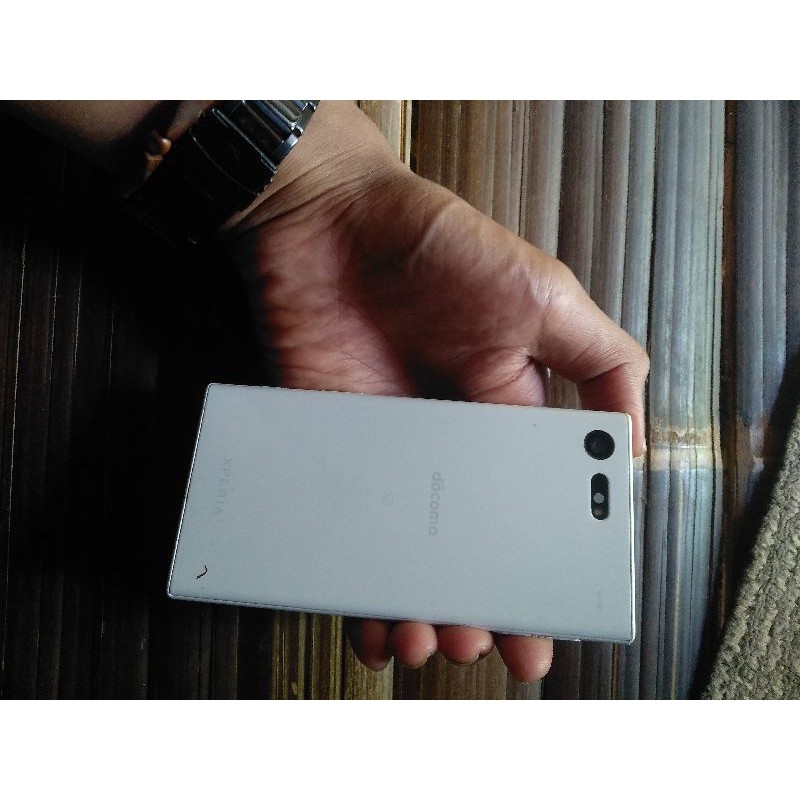 Sony Xperia x Compact