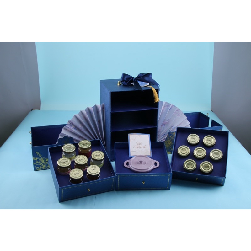 

ZAHRA- HAMPERS LEBARAN IDUL FITRI 2022 EID HAMPERS- BIRDNEST- MINUMAN SARANG BURUNG WALET , Richlifebirdnestdrink