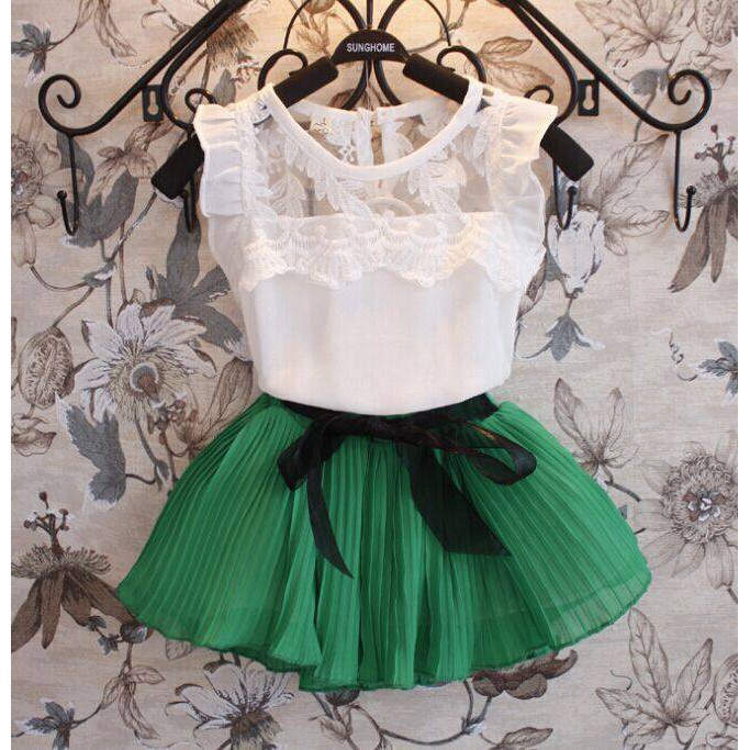 Setelan korea lace top + rok hijau