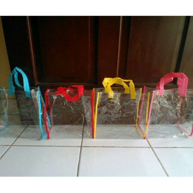 

Tas Mika Transparant 20 x 10 x 20 cm (GPM)