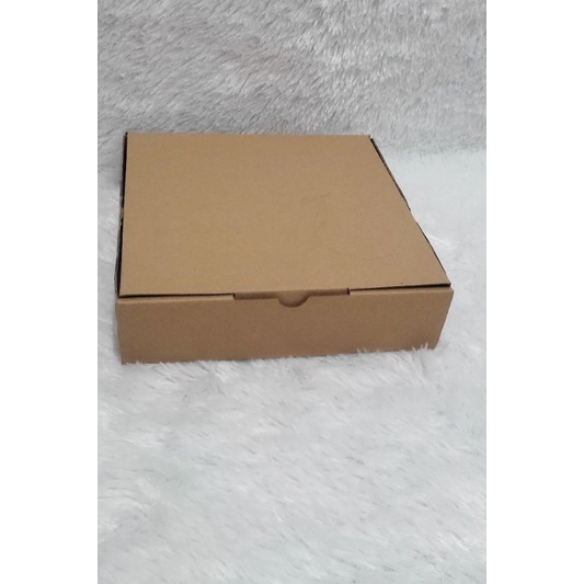 

extra dus packing (untuk hampers/kado)