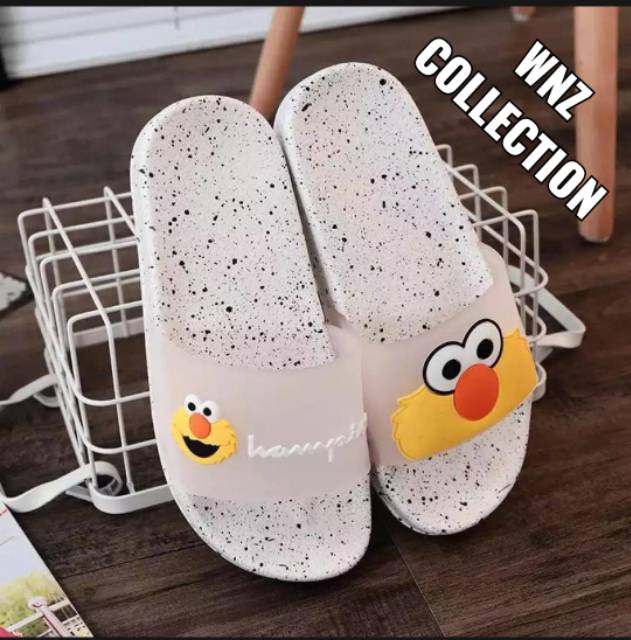 WnZcollection / Sandal Elmo Putih / Sandal Elmo Karet / Sandal Wanita / Flat Wanita / Sandal Bintik