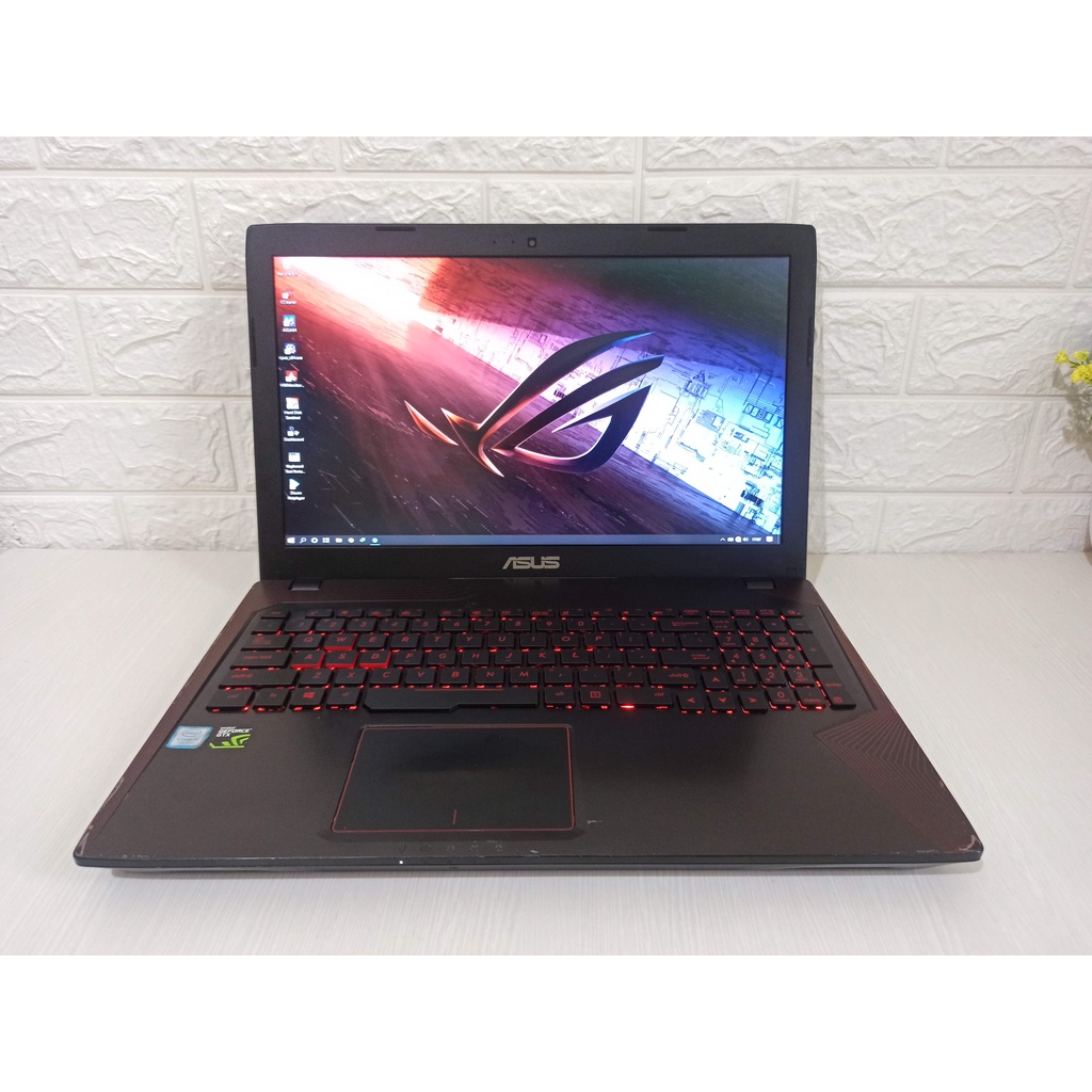 Asus FX553VD Semi-ROG Core i7-7700HQ VGA Nvidia GTX1050 Laptop Second Gaming Gen 7 Kabylake GTX 1050