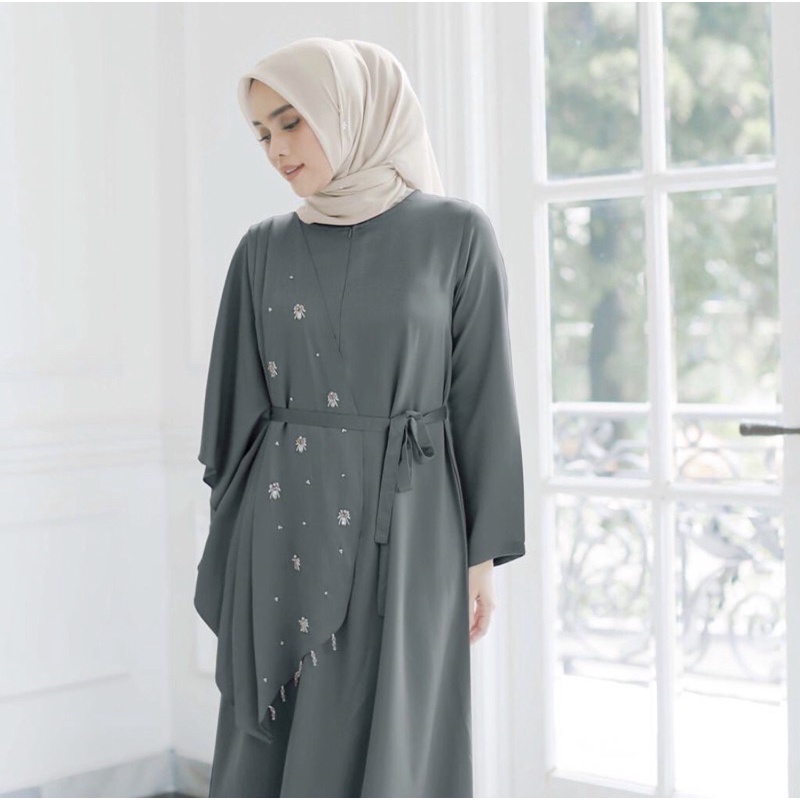 zalia dress vanilla hijab preloved
